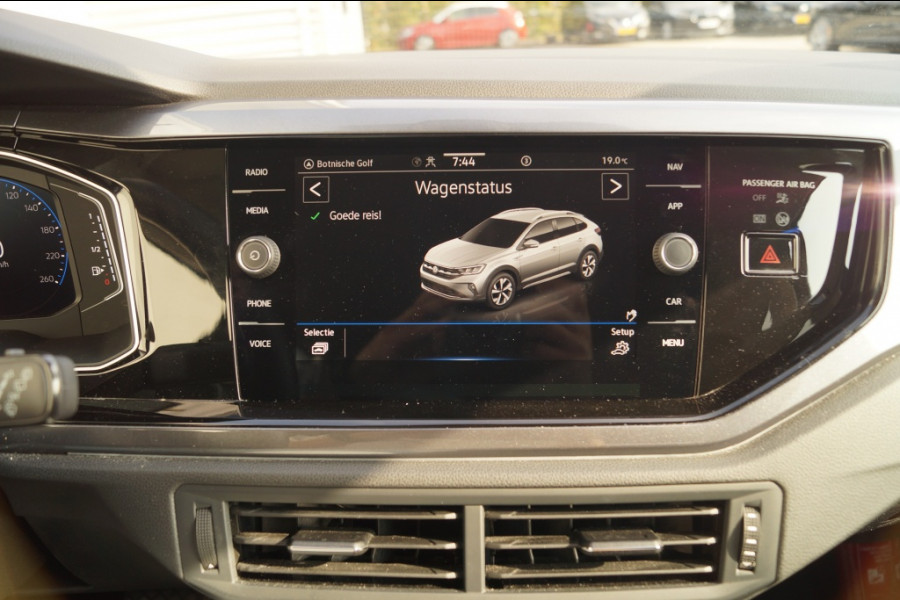 Volkswagen Taigo 1.0 TSI 110pk DSG Life Business -LED-ECC-CAM-