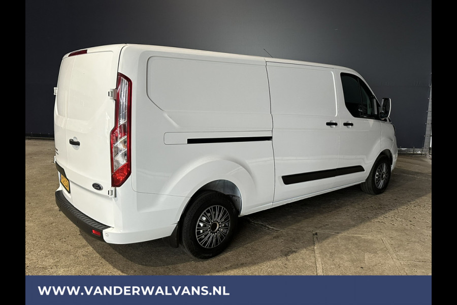 Ford Transit Custom 2.0 TDCI 130 pk L2H1 Euro6 Airco | LED | Cruisecontrol | Verwarmde voorruit | Parkeersensoren Bijrijdersbank, 2800kg trekvermogen