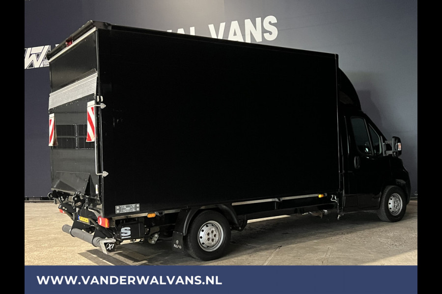 Peugeot Boxer 2.0 BlueHDI 141pk Bakwagen Laadklep Euro6 Airco | Camera | Cruisecontrol | Chauffeursstoel Bijrijdersbank