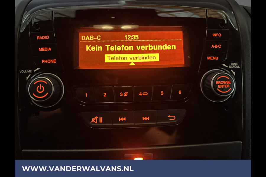 Peugeot Boxer 2.0 BlueHDI 141pk Bakwagen Laadklep Euro6 Airco | Camera | Cruisecontrol | Chauffeursstoel Bijrijdersbank