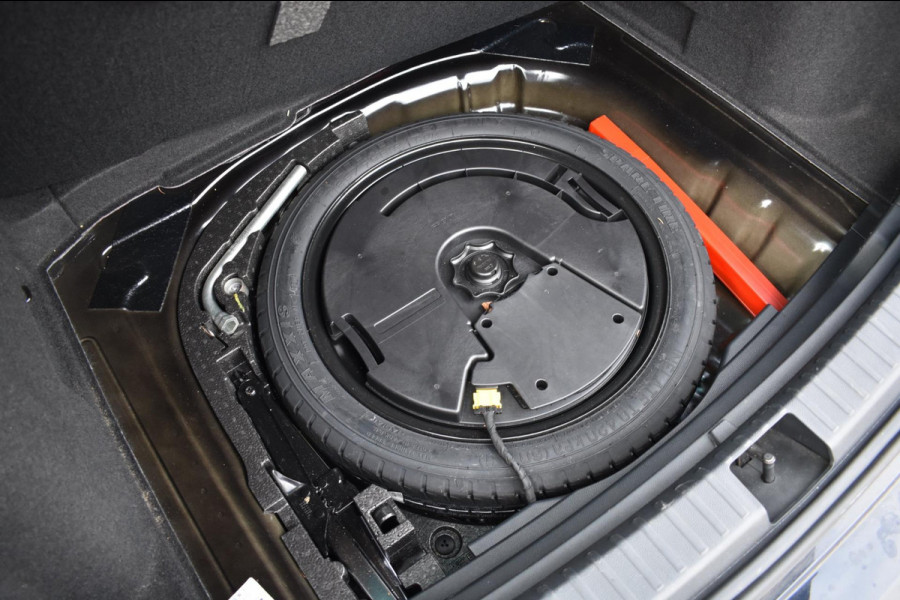 Seat Ateca 1.5 TSI FR | PANORAMADAK | VIRTUAL COCKPIT | DEALER ONDERHOUDEN | BEATS AUDIO | STOELVERWARMING | NAP