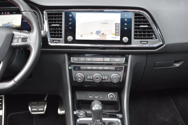 Seat Ateca 1.5 TSI FR | PANORAMADAK | VIRTUAL COCKPIT | DEALER ONDERHOUDEN | BEATS AUDIO | STOELVERWARMING | NAP