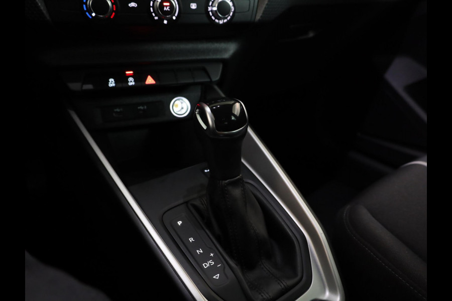 Audi A1 Sportback 25 TFSI Pro Line AUT| LM-velgen| Parksensors achter Cruisecontrol|