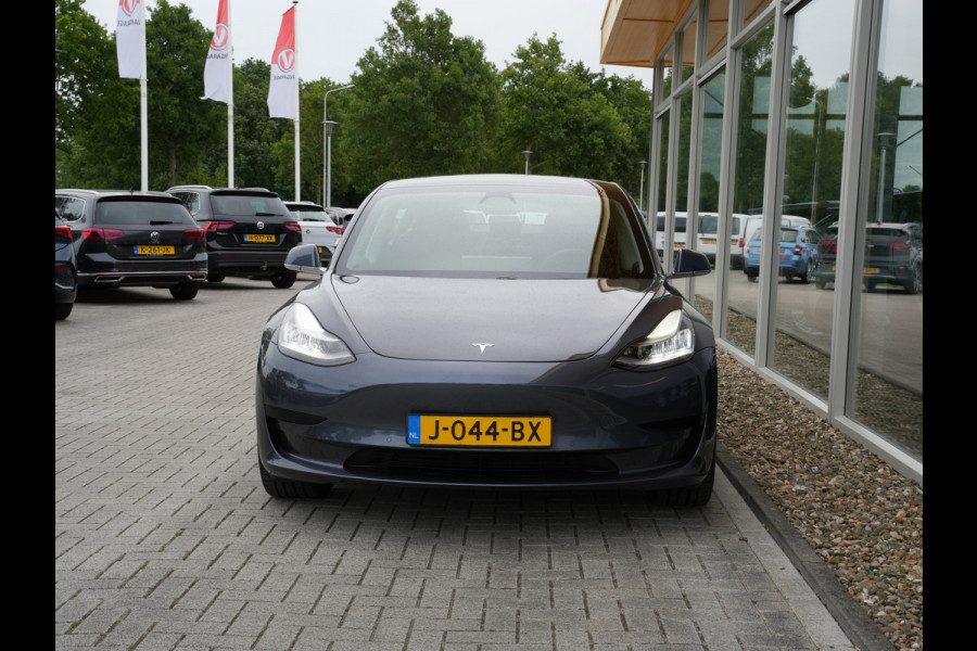 Tesla Model 3 Standard RWD Plus 60 kWh | Trekhaak | Full Autopilot | Premium Audio