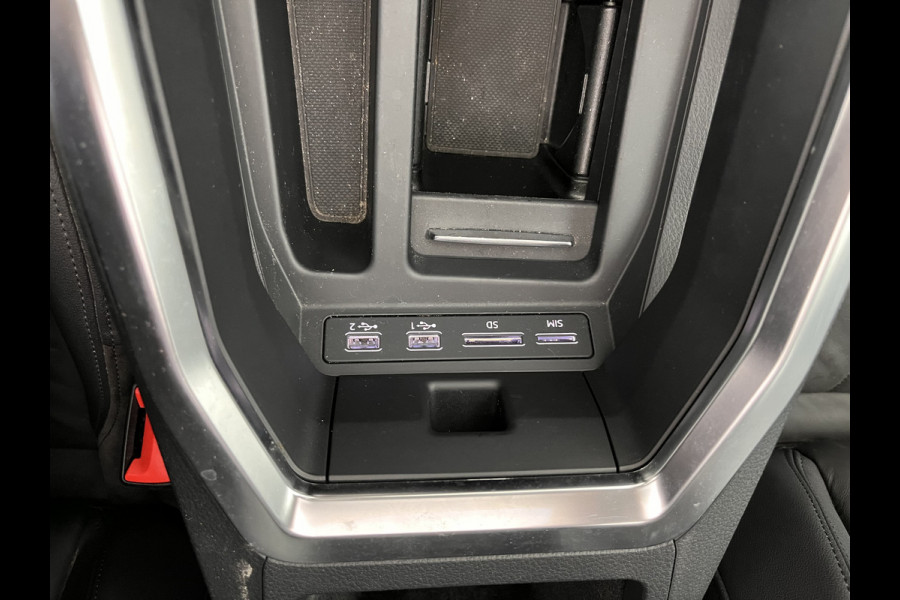 Audi e-tron 50 Quattro Advanced Launch-Edition-Plus 71 kWh [ 3-Fase ] (INCL-BTW) *PANO | LUXURY-LEATHER | FULL-LED | ADAPTIVE-CRUISE | MEMORY-PACK | DIGI-COCKPIT | HEATED-COMFORTSEATS | CARPLAY | NAVI-FULLMAP | ECC | SHIFT-PADDLES | LANE-ASSIST | PDC | 20''ALU*