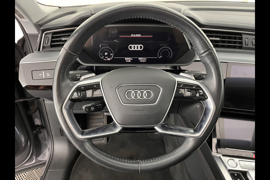 Audi e-tron 50 Quattro Advanced Launch-Edition-Plus 71 kWh [ 3-Fase ] (INCL-BTW) *PANO | LUXURY-LEATHER | FULL-LED | ADAPTIVE-CRUISE | MEMORY-PACK | DIGI-COCKPIT | HEATED-COMFORTSEATS | CARPLAY | NAVI-FULLMAP | ECC | SHIFT-PADDLES | LANE-ASSIST | PDC | 20''ALU*