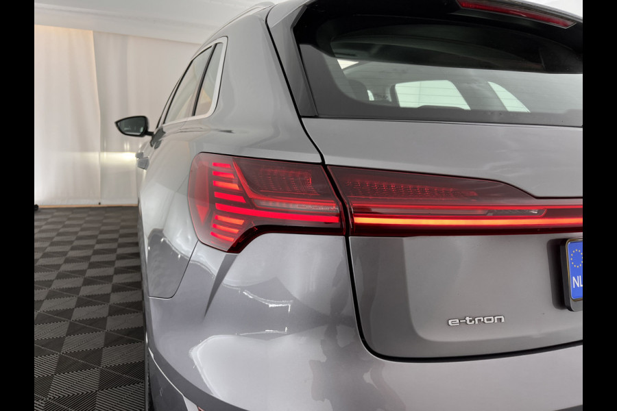 Audi e-tron 50 Quattro Advanced Launch-Edition-Plus 71 kWh [ 3-Fase ] (INCL-BTW) *PANO | LUXURY-LEATHER | FULL-LED | ADAPTIVE-CRUISE | MEMORY-PACK | DIGI-COCKPIT | HEATED-COMFORTSEATS | CARPLAY | NAVI-FULLMAP | ECC | SHIFT-PADDLES | LANE-ASSIST | PDC | 20''ALU*