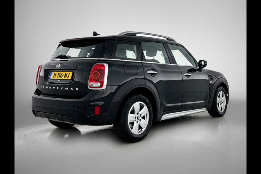 MINI Countryman 1.5 One Business Edition Automaat (GROOT-NAVIGATIE, STUURBEDIENING, PARKEERSENSOREN, DEALER ONDERHOUDEN)