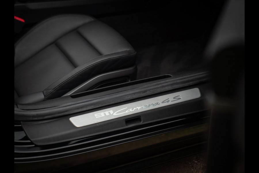 Porsche 911 Cabrio 992 Carrera 4S | Sport Chrono | Bose | SportDesign sideskirts | PASM | Sportuitlaat