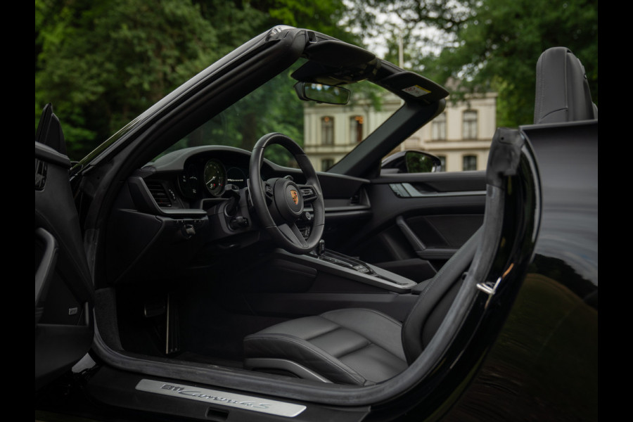 Porsche 911 Cabrio 992 Carrera 4S | Sport Chrono | Bose | SportDesign sideskirts | PASM | Sportuitlaat