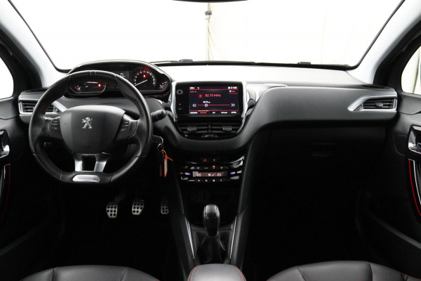 Peugeot 208 1.2 PureTech GT-line*CAMERA*ECC*CARPLAY*