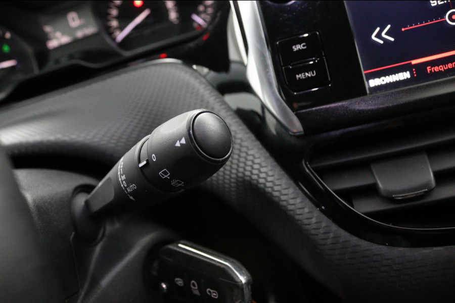 Peugeot 208 1.2 PureTech GT-line*CAMERA*ECC*CARPLAY*