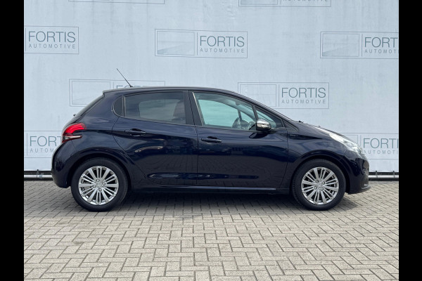 Peugeot 208 1.2 PureTech Signature AIRCO | CARPLAY |NAVI