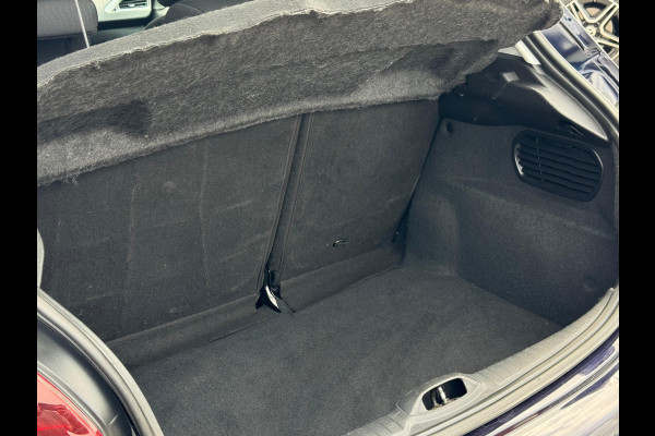 Peugeot 208 1.2 PureTech Signature AIRCO | CARPLAY |NAVI