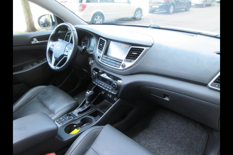 Hyundai Tucson 1.6 T-GDi Comfort 4WD Aut Leer Navi Camera Carplay Pano