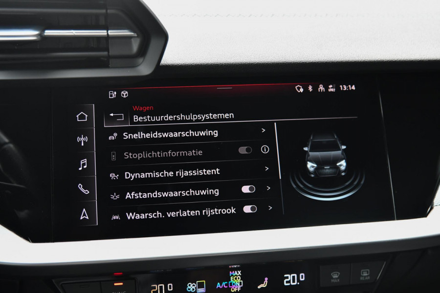 Audi A3 Sportback 40 TFSI e 3x S-Line. HUD, ACC, Matrix, Keyless!