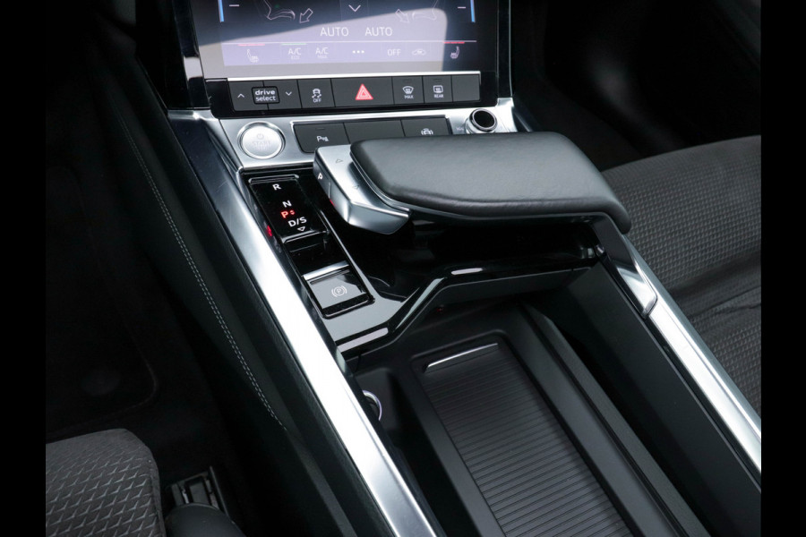 Audi e-tron 55 Quattro Advanced S-line-Sportpack 95 kWh [ 3-Fase ] (INCL-BTW) *PANO | FULL-LED | NAVI-FULLMAP | KEYLESS | LEATHER-MICROFIBRE | | AIR-SUSPENSION | CRUISE | DIGI-COCKPIT | MEMORY-PACK | SHIFT-PADDLES | HEATED-SPORTSEATS | 20"ALU*
