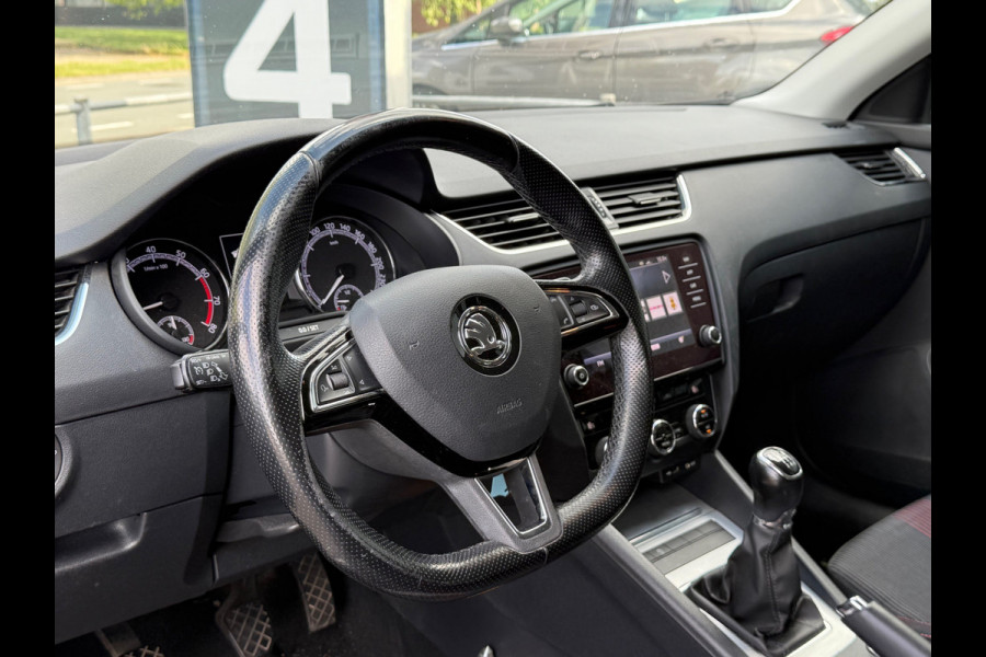 Škoda Octavia Combi BWJ 2017 | 1.0 TSI 116PK Ambition Bus | CLIMA | CRUISE | CARPLAY | NAVI | LICHTMETAAL | PDC |