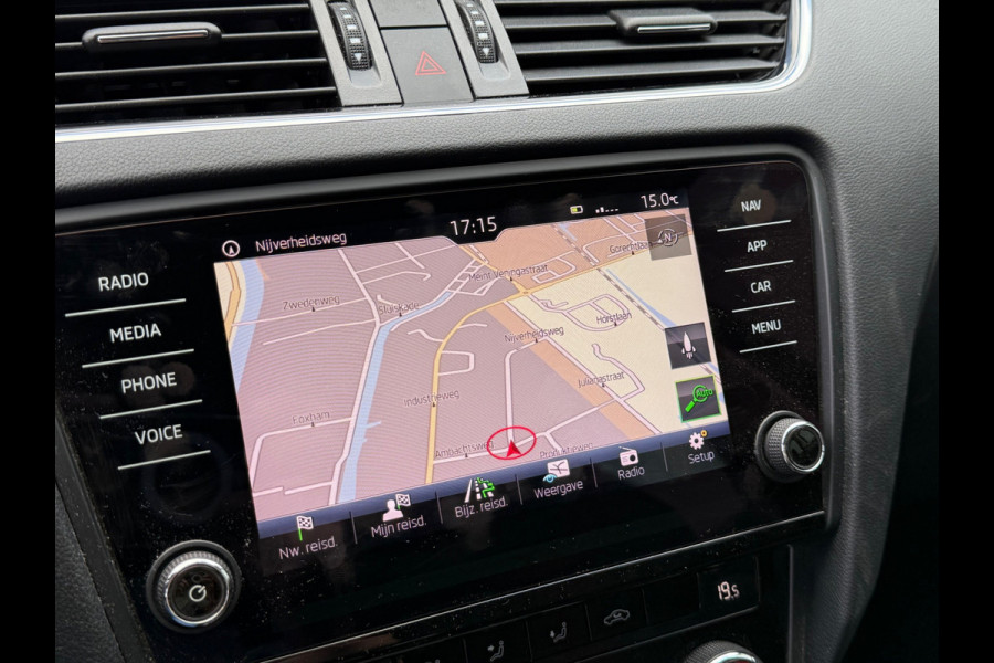 Škoda Octavia Combi BWJ 2017 | 1.0 TSI 116PK Ambition Bus | CLIMA | CRUISE | CARPLAY | NAVI | LICHTMETAAL | PDC |