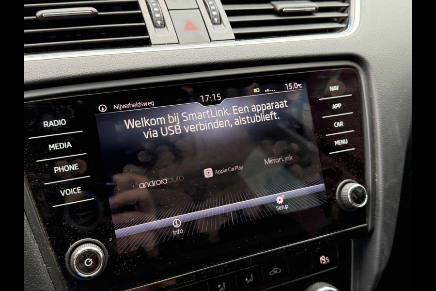 Škoda Octavia Combi BWJ 2017 | 1.0 TSI 116PK Ambition Bus | CLIMA | CRUISE | CARPLAY | NAVI | LICHTMETAAL | PDC |
