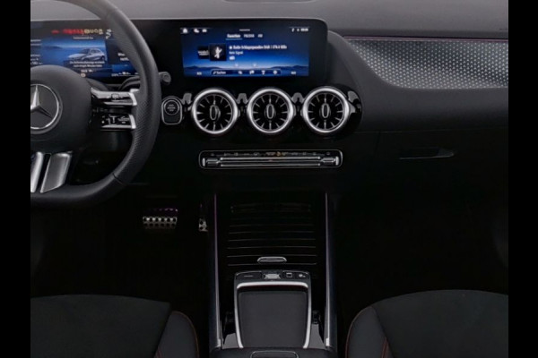Mercedes-Benz GLA 250 e AMG Face Lift Plug-In Hybride | AMG Line Premium | Night Pakket | Panorama Schuif-Kanteldak | Multi Beam koplampen | Stoel en Stuurverwarming | Inclusief 24 maanden MB Certified garantie voor Europa.