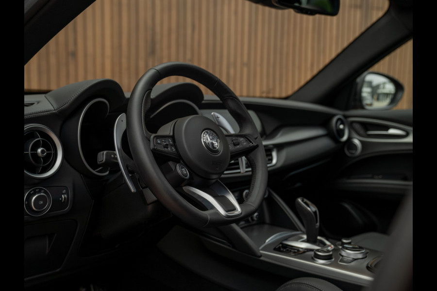 Alfa Romeo Stelvio 2.0T AWD Veloce 280pk | MY25 | Pano-dak | Harman/Kardon | Adapt. cruise