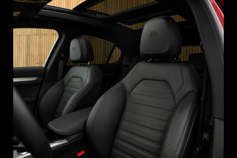Alfa Romeo Stelvio 2.0T AWD Veloce 280pk | MY25 | Pano-dak | Harman/Kardon | Adapt. cruise