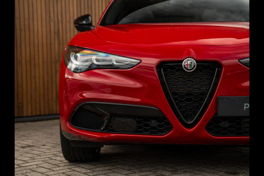 Alfa Romeo Stelvio 2.0T AWD Veloce 280pk | MY25 | Pano-dak | Harman/Kardon | Adapt. cruise