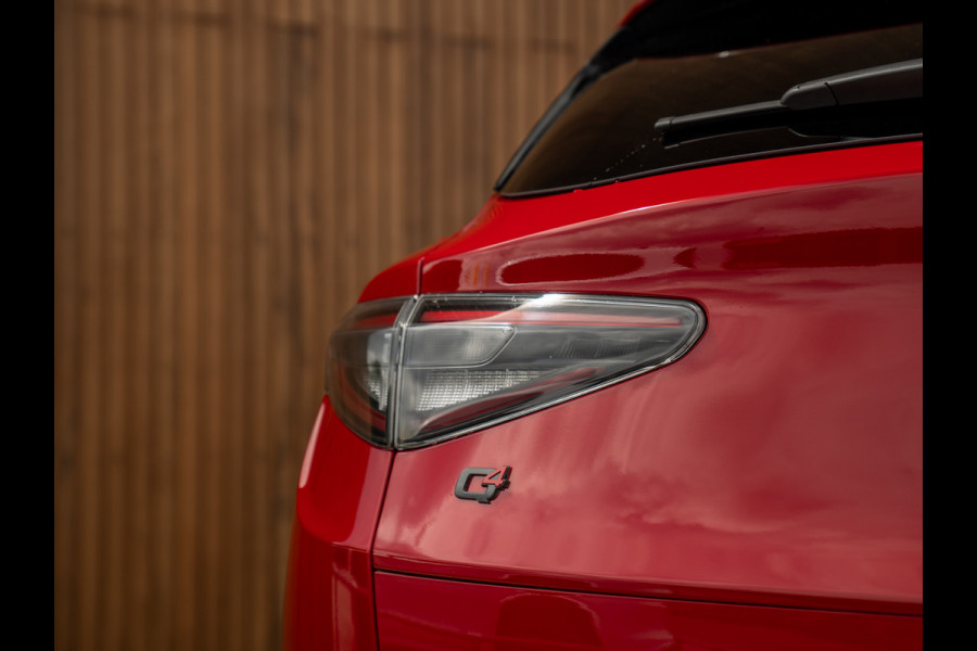 Alfa Romeo Stelvio 2.0T AWD Veloce 280pk | MY25 | Pano-dak | Harman/Kardon | Adapt. cruise
