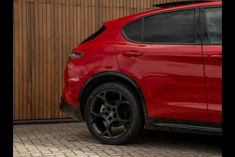 Alfa Romeo Stelvio 2.0T AWD Veloce 280pk | MY25 | Pano-dak | Harman/Kardon | Adapt. cruise