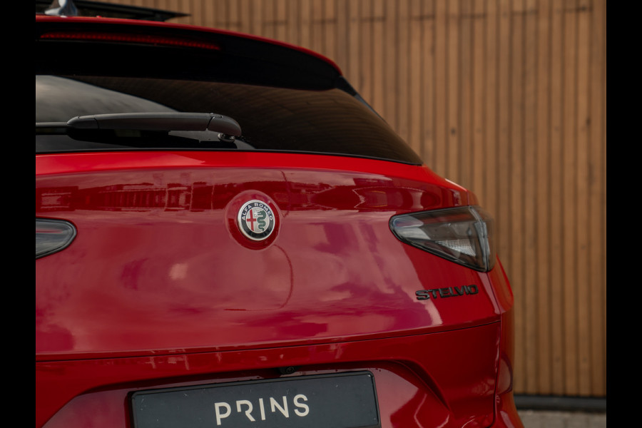 Alfa Romeo Stelvio 2.0T AWD Veloce 280pk | MY25 | Pano-dak | Harman/Kardon | Adapt. cruise