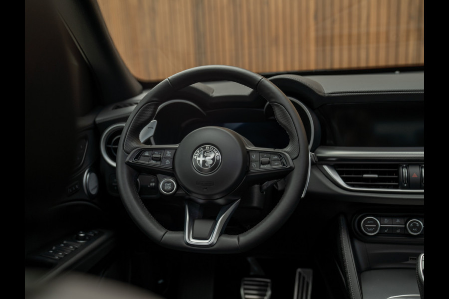 Alfa Romeo Stelvio 2.0T AWD Veloce 280pk | MY25 | Pano-dak | Harman/Kardon | Adapt. cruise