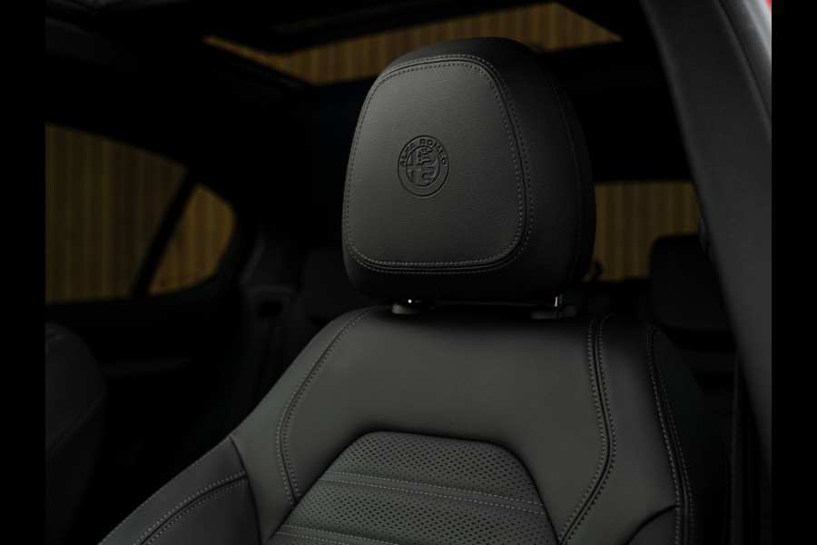 Alfa Romeo Stelvio 2.0T AWD Veloce 280pk | MY25 | Pano-dak | Harman/Kardon | Adapt. cruise