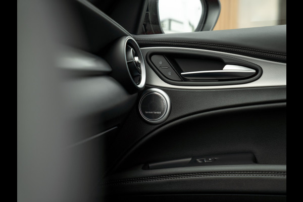 Alfa Romeo Stelvio 2.0T AWD Veloce 280pk | MY25 | Pano-dak | Harman/Kardon | Adapt. cruise