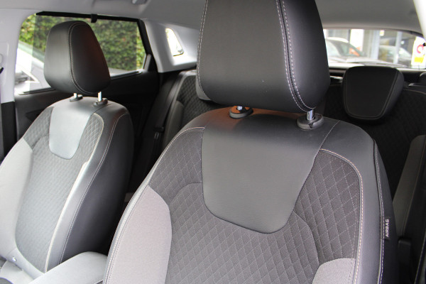 Opel Grandland X 1.2 Turbo Innovation | BLIS | Camera | Winterpack