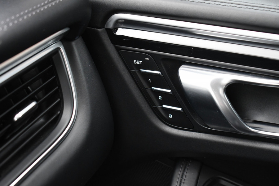 Porsche Macan 2.0 PDK Pano Bose 21inch Adp-zetels Carplay Optic-black