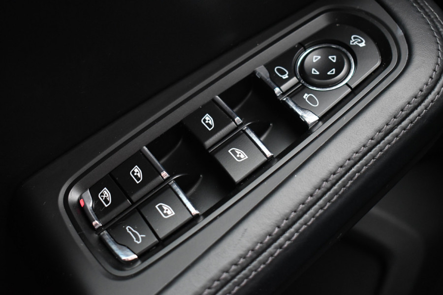 Porsche Macan 2.0 PDK Pano Bose 21inch Adp-zetels Carplay Optic-black