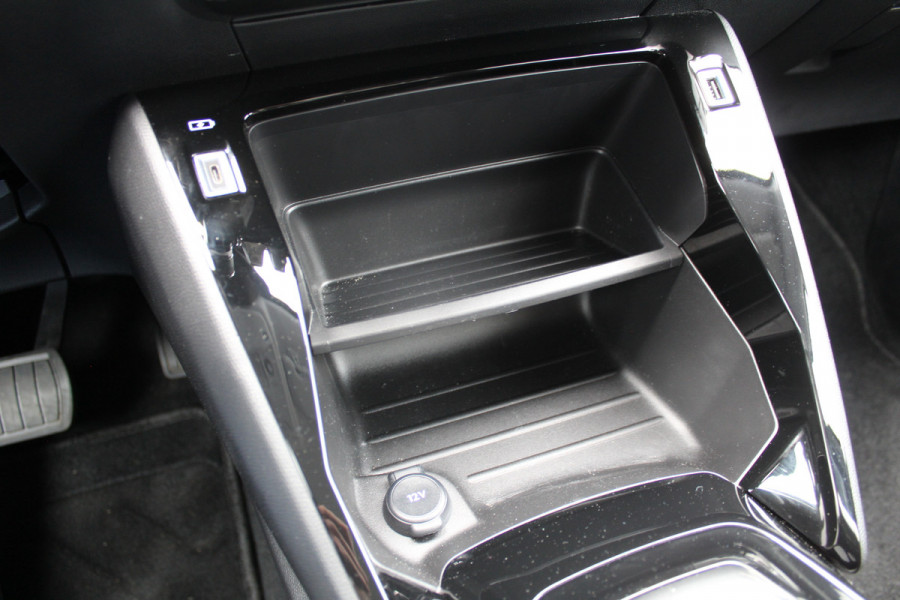 Peugeot e-208 EV Active Pack 50 kWh | Navigatie | Origin NL | Parkeersensoren