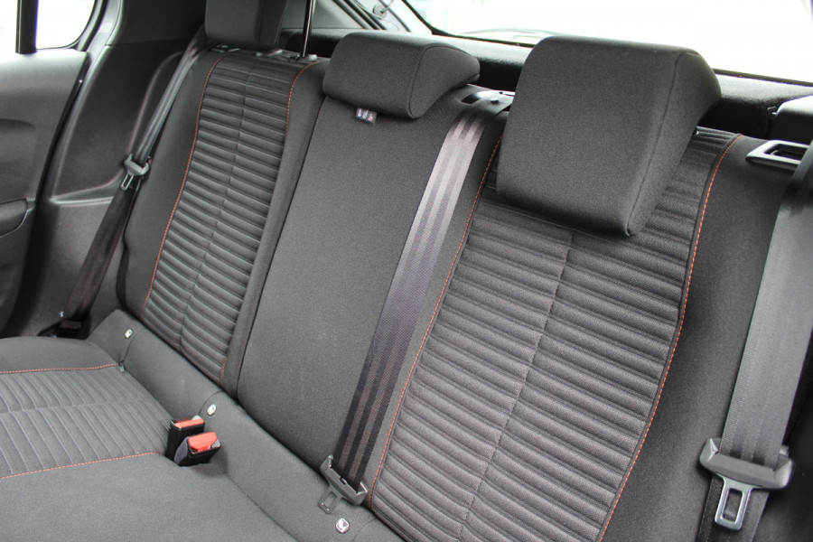 Peugeot e-208 EV Active Pack 50 kWh | Navigatie | Origin NL | Parkeersensoren