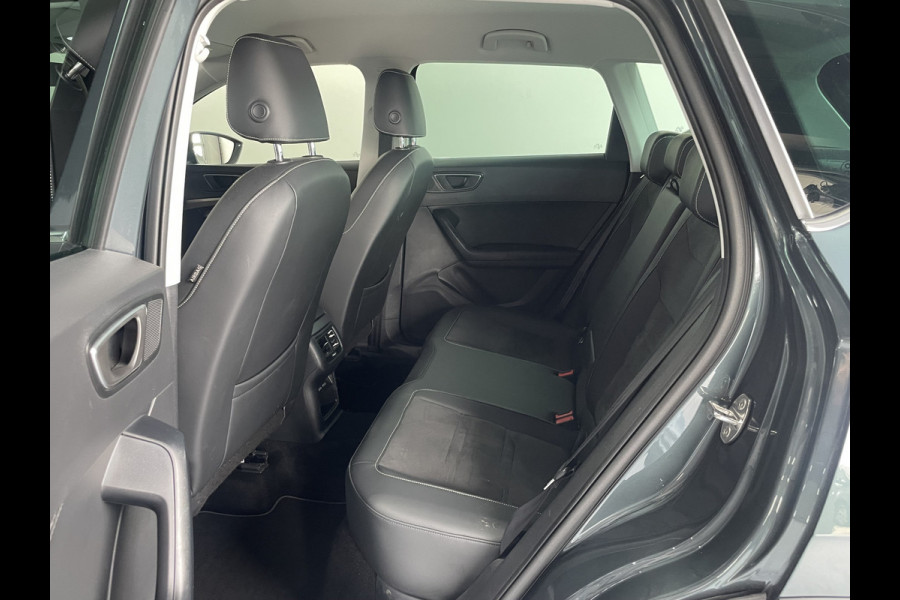 Seat Ateca 1.5 TSI Xperience Business Intense/ Electr. Trekhaak / Navigatie / Camera