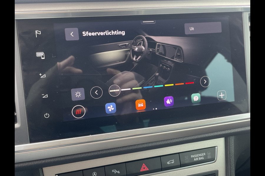 Seat Ateca 1.5 TSI Xperience Business Intense/ Electr. Trekhaak / Navigatie / Camera