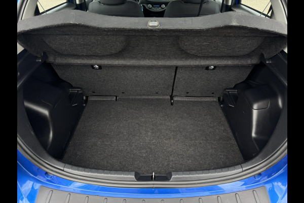 Toyota Yaris 1.5 VVT-i Aspiration DEALER ONDERHOUDEN / NL AUTO / CAMERA / NAVIGATIE / BLUETOOTH / VOLLE TANK