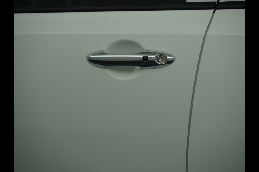 Kia Picanto 1.0 DPi DynamicPlusLine - Navigatie - Climate Control - Cruise Control - Lichtmetalen Velgen - Apple/Android Carplay - Fabrieksgarantie Tot 2031