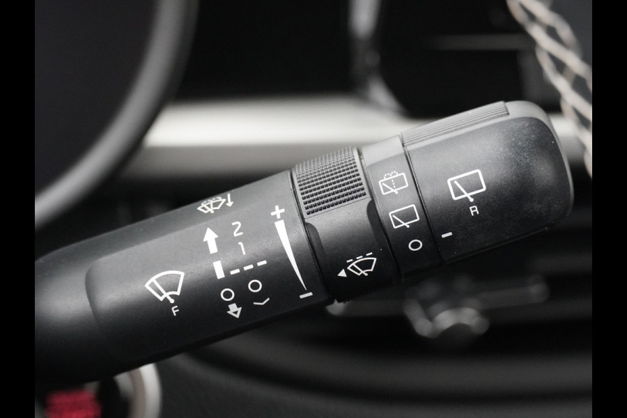 Kia Picanto 1.0 DPi DynamicPlusLine - Navigatie - Climate Control - Cruise Control - Lichtmetalen Velgen - Apple/Android Carplay - Fabrieksgarantie Tot 2031