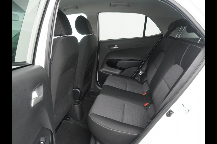 Kia Picanto 1.0 DPi DynamicPlusLine - Navigatie - Climate Control - Cruise Control - Lichtmetalen Velgen - Apple/Android Carplay - Fabrieksgarantie Tot 2031