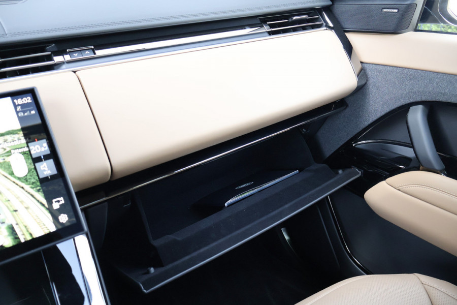 Land Rover Range Rover Sport 3.0 P460e SE | ADAPTIVE CRUISE | PANORAMADAK | HEAD-UP | STUURWIELVERWARMING | STOELKOELING/VERWARMING | MERIDIAN AUDIO | APPLE