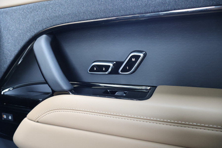 Land Rover Range Rover Sport 3.0 P460e SE | ADAPTIVE CRUISE | PANORAMADAK | HEAD-UP | STUURWIELVERWARMING | STOELKOELING/VERWARMING | MERIDIAN AUDIO | APPLE