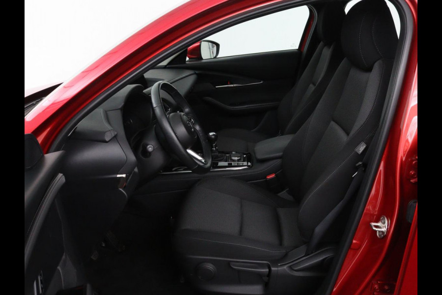 Mazda CX-30 2.0 SkyActive-G Comfort | 18.300km NAP | Trekhaak | Stoel & stuurverwarming | Head-Up | Adaptive cruise | Carplay | Keyless | Full LED