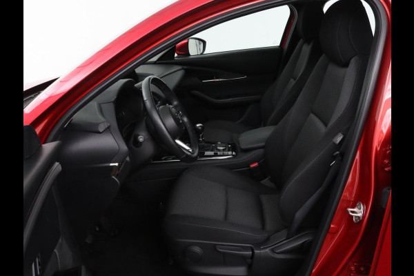 Mazda CX-30 2.0 SkyActive-G Comfort | 18.300km NAP | Trekhaak | Stoel & stuurverwarming | Head-Up | Adaptive cruise | Carplay | Keyless | Full LED
