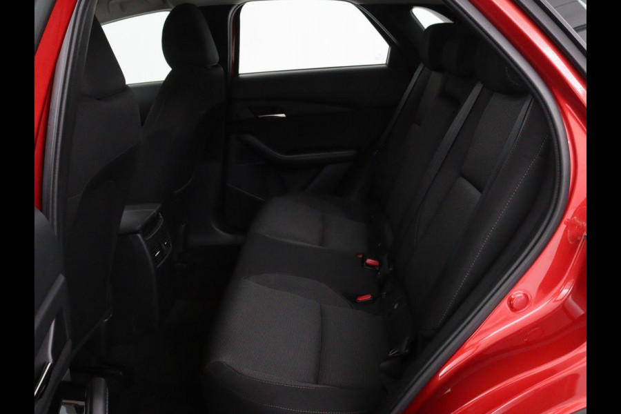 Mazda CX-30 2.0 SkyActive-G Comfort | 18.300km NAP | Trekhaak | Stoel & stuurverwarming | Head-Up | Adaptive cruise | Carplay | Keyless | Full LED
